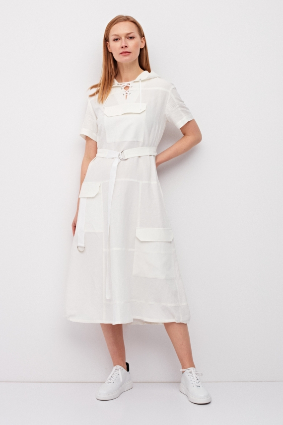 Biała długa sukienka z lnem