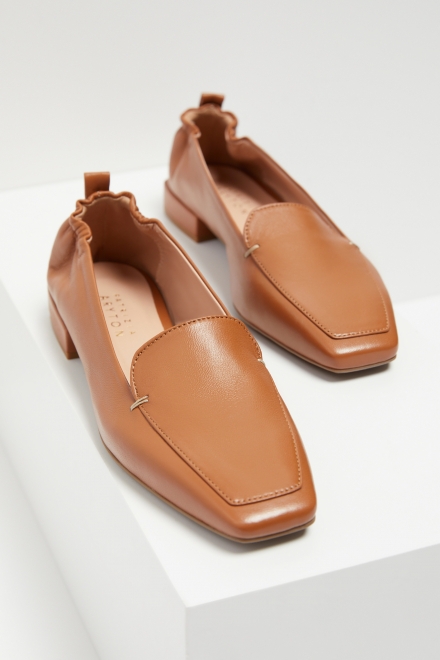 Skórzane buty loafers camelowy